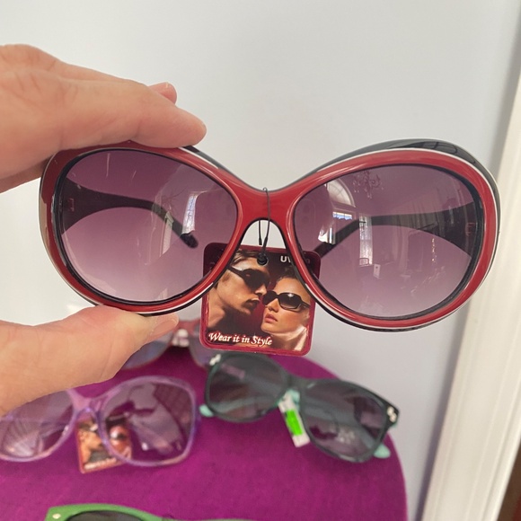 Set of 5 NEW SUNGLASSES - Picture 10 of 16